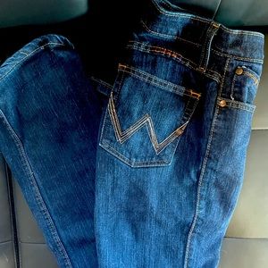 Wrangler Q Baby
